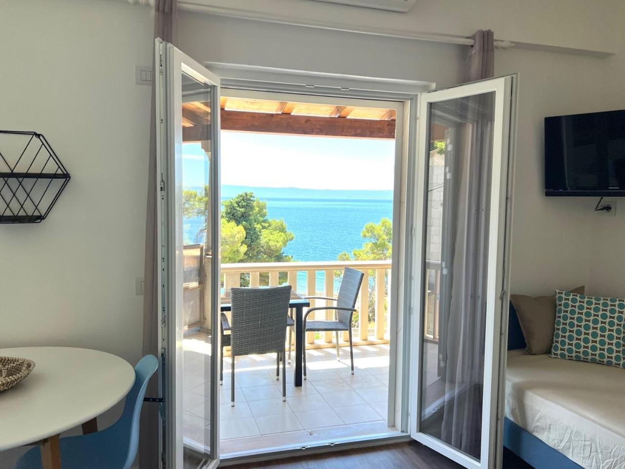Vila Vera Seafront Apartments 苏曼婷 外观 照片