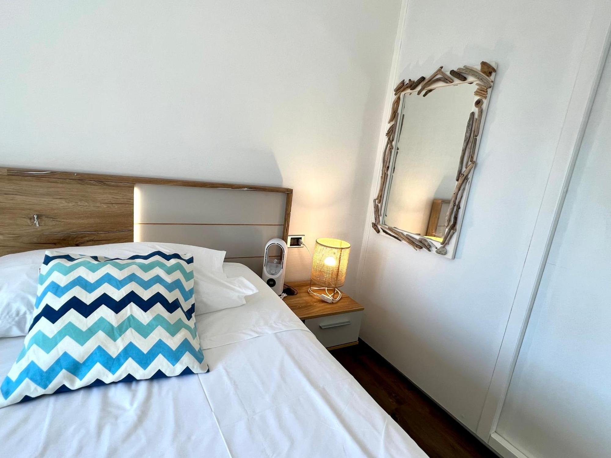 Vila Vera Seafront Apartments 苏曼婷 外观 照片